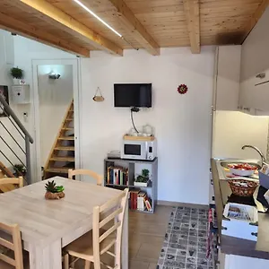  Appartamento Il Cortile Della Patrona Italia